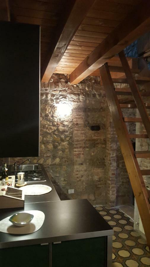 La Casa Sui Portici Lägenhet Verona Exteriör bild