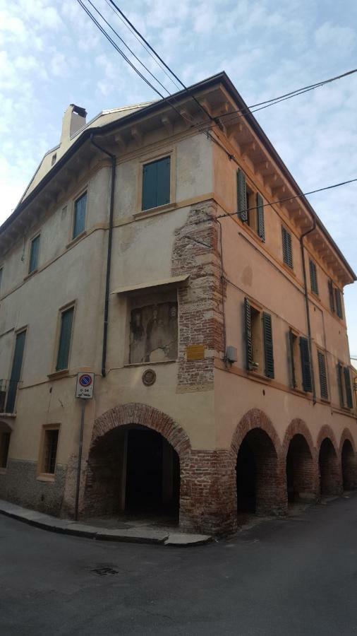 La Casa Sui Portici Lägenhet Verona Exteriör bild